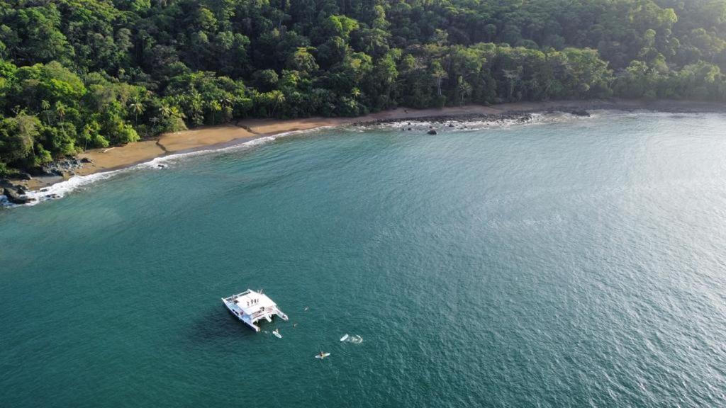 Pirate Drake Beach Hostel & Tour Company Drakes Bay Esterno foto